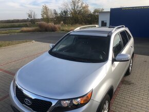 Kia Sorento 2,2crdi - 8