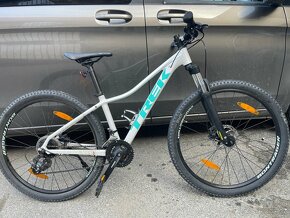 Trek Marlin 5 dětské kolo - 8