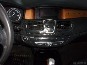 Renault Laguna III 2.0 DCI 16V 150CV - 8