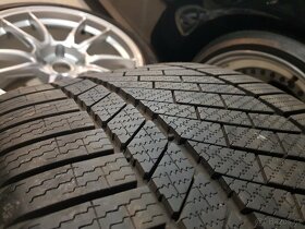 Prodam zimni pneu Continental  285/35 R19 - 8