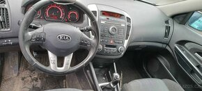 Kia Ceed 1.6crdi 85kW motor D4FB motor d4fb cee´d rv. 2011 - 8