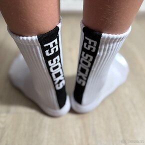 5párů Grip socks skladem Bíle, černé 42-45 - 8