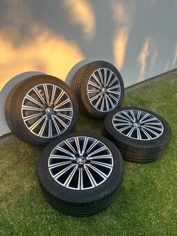 ALU Kola ŠKODA/SEAT 5x100 R16 Letní Pneu 215/45/16 - 8