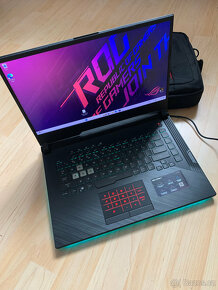 HEZKÝ ASUS ROG Strix G531 /i7/GTX 1650 4GB/m.2 512GB/RAM 8GB - 8