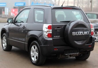 Suzuki Grand Vitara 2.4i Comfort benzín 122kw - 8