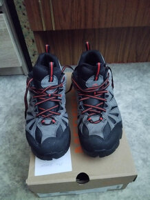 Merrell - 8