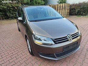 VW Sharan 2.0 TDI 103kW,7.Míst,Tažné,Navi,Serviska,Panorama, - 8