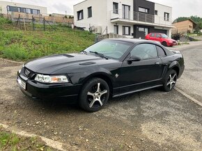 MUSTANG 3.8i V6 manual rok 2000 - 8