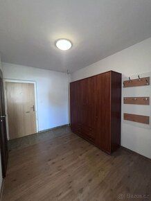 Pronájem, byt 2+1, 44 m2, lodžie, nám. V. Vacka, Ostrava - 8