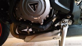 Triumph Street Triple 765 S - 8