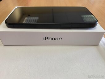 Apple iPhone 15 128 GB Černý Stav nového - 8