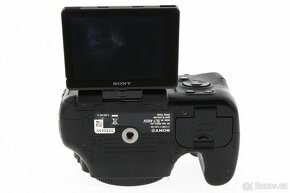 Zrcadlovka Sony a65 + 18-200mm + Brašna - 8