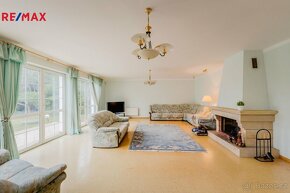 Prodej rodinného domu 578 m², pozemek 1 896 m², Lhota - Doln - 8