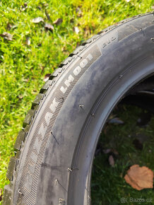 2 zimní pneumatiky Bridgestone 185/60/15 - 8