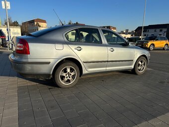 Octavia 2 1.9 TDI 77kw 2005 - 8