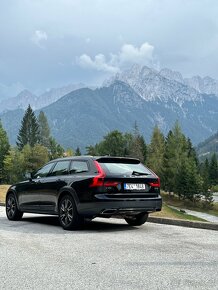 Volvo V90CC D5 FULL LED 4x4 - 8