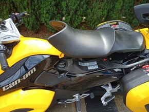 CAN-AM SPYDER 990 GS, r.v.2008, manuál 5+R, 1. majitel, 79kW - 8