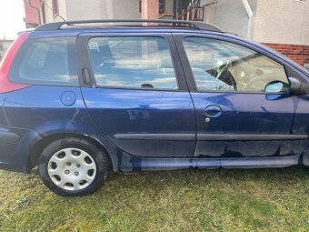 Peugeot 206 SW 1,4 benzin 65kw rok 2005 - 8