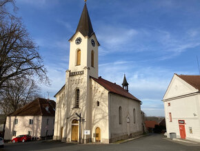 Pronájem bytu 8.900Kč 56km od Prahy v Posázaví u dálnice D1 - 8