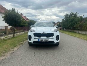 Kia Sportage 1.6 GDI, 74k km, 2016, VÝBAVA - 8