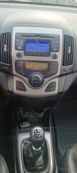 Hyundai i30 1,4 benzin 2011 - 8