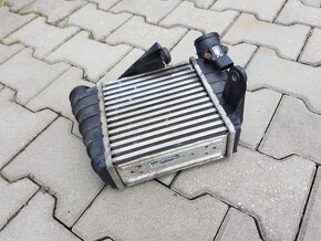 Intercooler, chladič vzduchu Škoda Fabia 1,9 TDi 6Q0145804A - 8