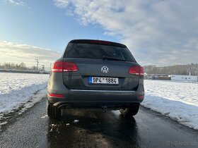 Volkswagen Touareg 4.2 V8TDI Tiptronic Exclusive, DPH, tažné - 8