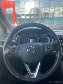 Opel Astra, 1.6 CDTI NAVI DPH serv.k Tažné - 8