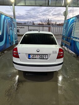 Škoda octavia 2 1.6 mpi - 8