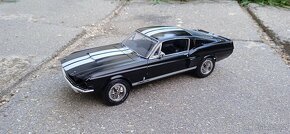 Model Shelby GT-350 1967 1/25 AMT - 8