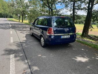 Opel Zafira 1.9 CDTI 74KW Nová STK 7 MÍST - 8