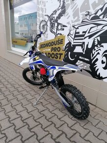 Pitbike Shark 125ccm 4T 17"/14" modrá nová - 8