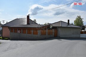 Prodej výrobního objektu s rodinným domem, 1200 m², Spálov - 8