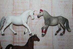 Figurky koní Schleich III - 8