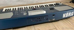 KORG PA 500 - 8