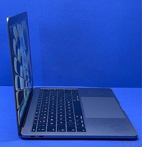 MacBook Pro 13” 2017/16GB RAM/Intel i5/256GB SSD/Záruka - 8