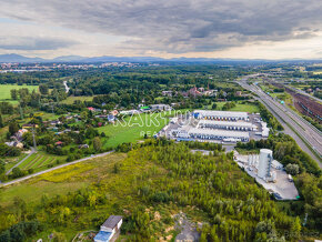 Prodej komerčního pozemku 10.000 m2 , ulice Františka a Anny - 8