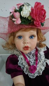 Umělecká sběratelská panenka z USA oceněna Doty - 8