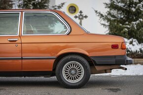 BMW E21 320i - 8