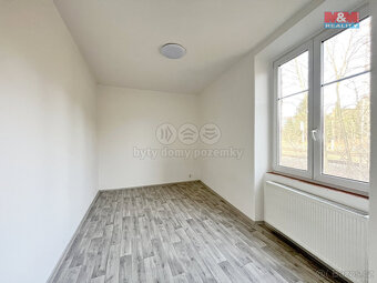 Pronájem bytu 2+1, 51 m², Děčín, ul. Stavební - 8