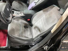 Renault Laguna III 2.0dCi 150PS 4Control - tažné - serv.kníž - 8