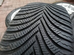 zimní alu VW,Audi,Škoda, 5x112 ,205/55/16 Michelin 7-8mm - 8