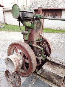 Stabilný motor Slavia 8 HP Diesel. - 8