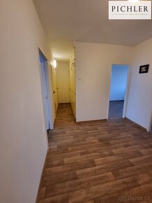 Prodej bytu 3+1 77 m², Praha, Prosek - 8