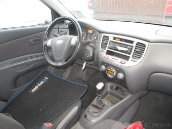 Kia Rio 1,5 CRDi - 8