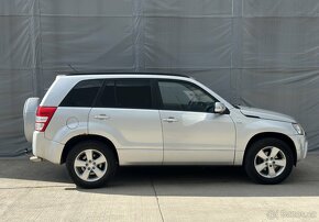 Suzuki Grand Vitara 1.9 ddis 4x4 - 8