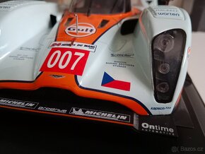 Gulf Aston Martin - 8