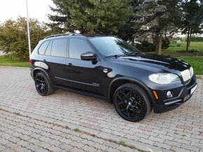 BMW X5 xDrive48i - 8