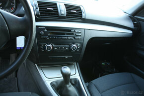 Prodám náhradní díly BMW 1 , 118i r. 2008 E87 - 8