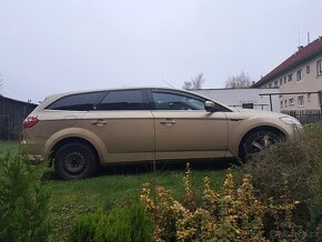 Ford Mondeo 2,0TDCI GHIA - 8